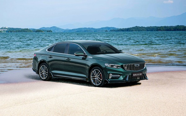 
Geely официально представил в России флагманский седан Preface. Фото
