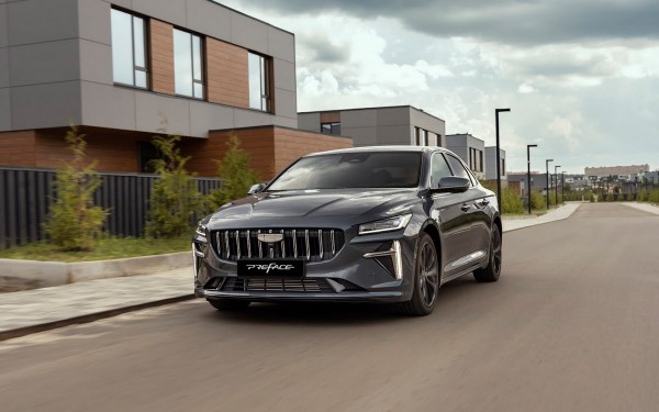 Geely назвал цены на флагманский седан Preface в России
Geely назвал цены на флагманский седан Preface в России